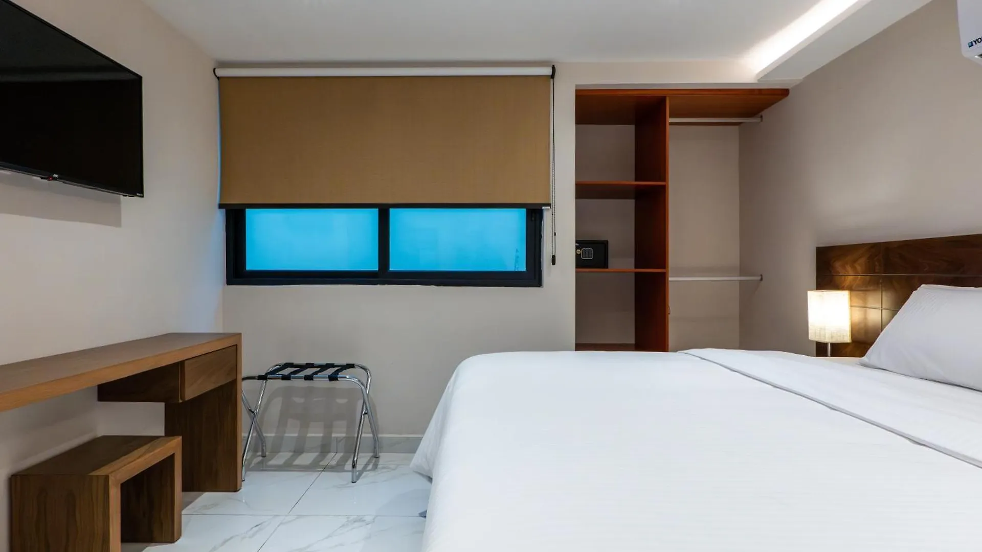 Hotel 28 Cancun