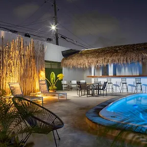 Soy Local Hotel
